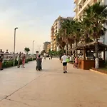 Beach Apartments Durres דירה *