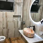 Beach Apartments Durres דירה *