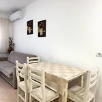 Beach Apartments Durres דירה דורס