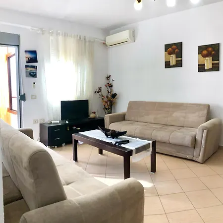 아파트 Beach Apartments Durres *