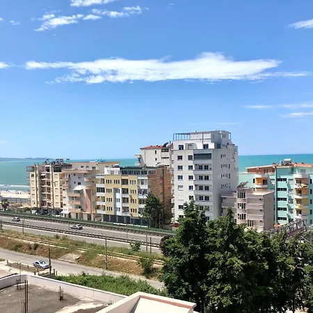 Beach Apartments Durres דירה *