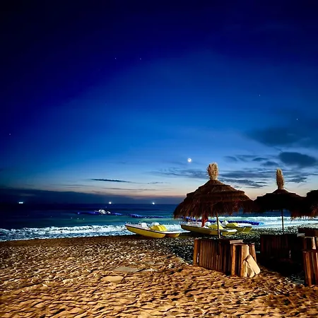 Beach Apartments Durres Apartament *