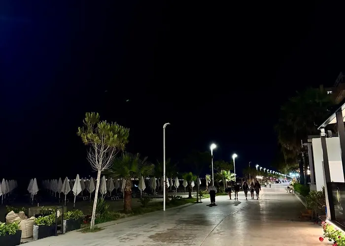 Beach Apartments Durres *